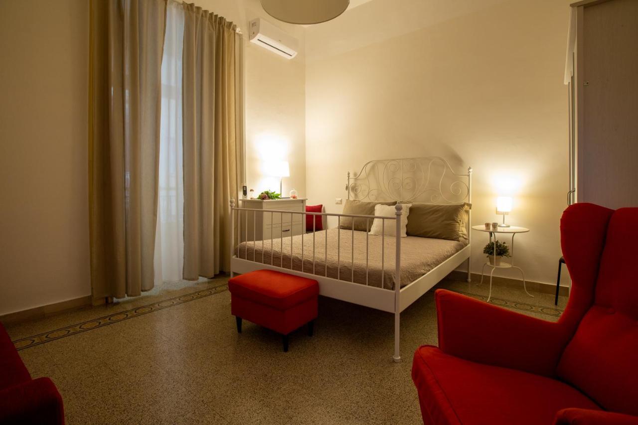 Sichelgaita Apartment Salerno Eksteriør billede