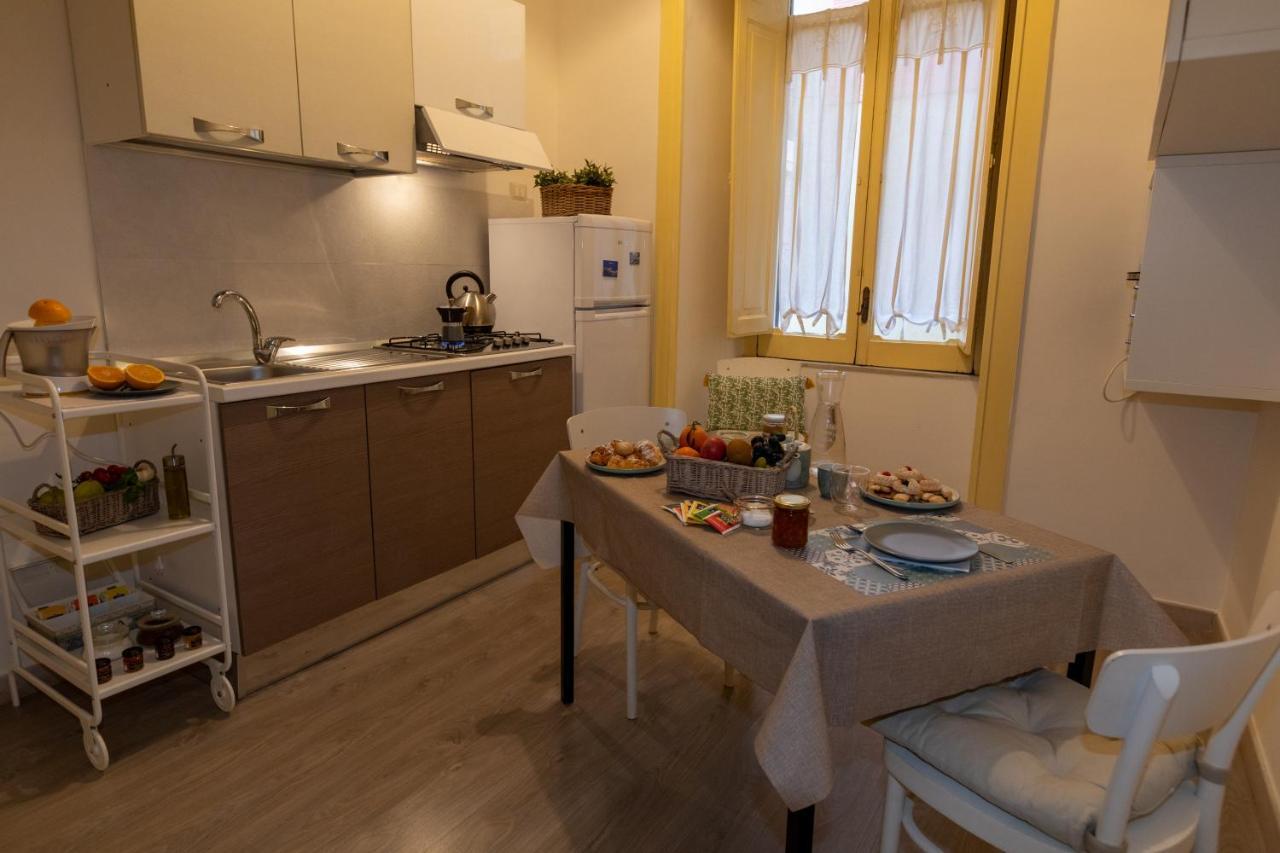 Sichelgaita Apartment Salerno Eksteriør billede