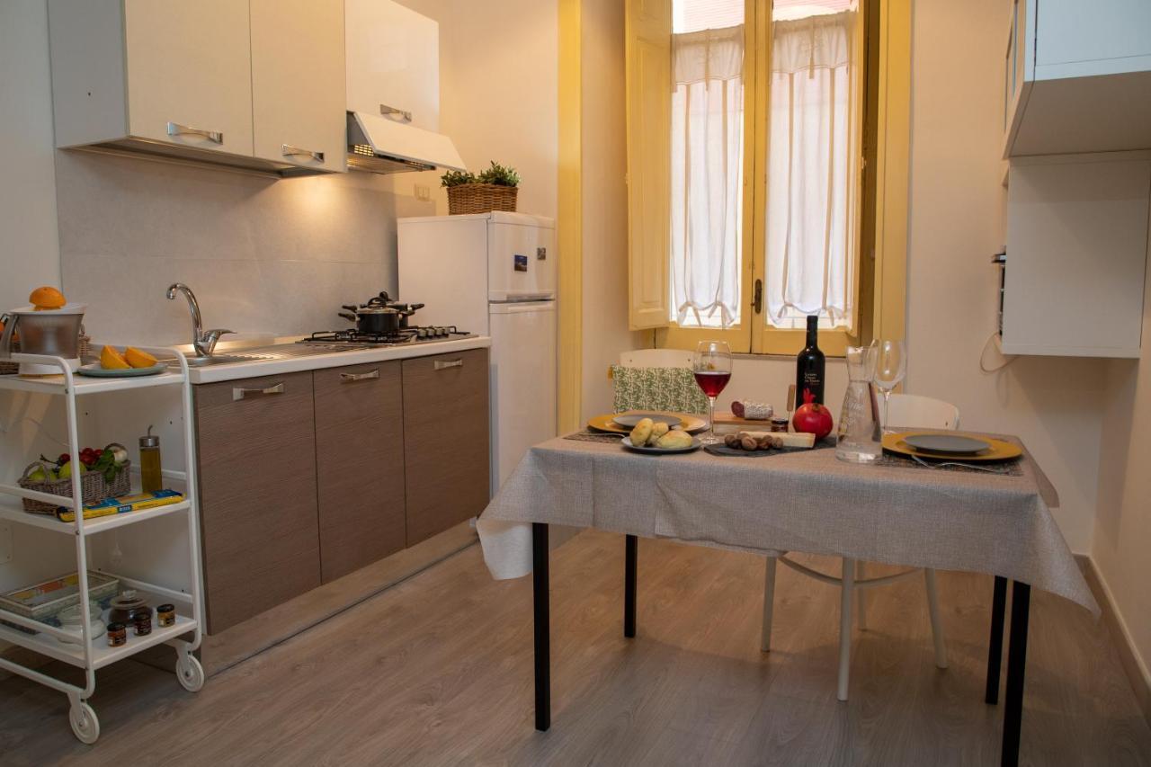 Sichelgaita Apartment Salerno Eksteriør billede